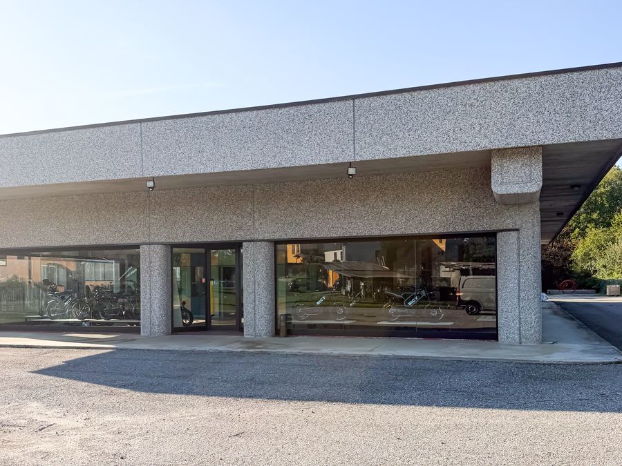L'ingresso dello showroom Bicy Bikes